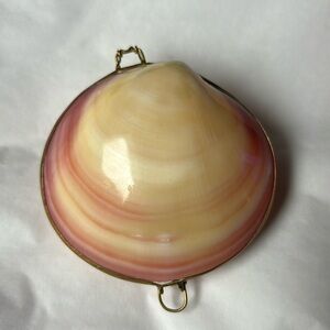 Vintage Shell Gift Box/Jewelry Storage